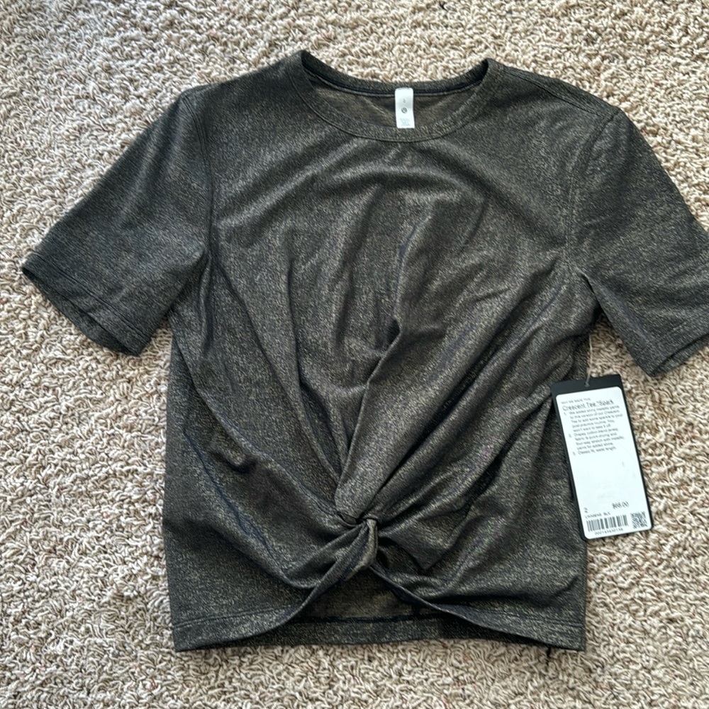 Lululemon sparkle top